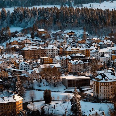 Appartement Douces Heures Avec Parking Couvert Prive Ле-Локль Екстер'єр фото