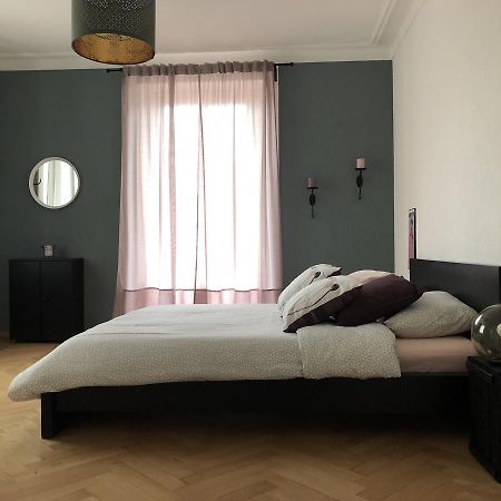 Appartement Douces Heures Avec Parking Couvert Prive Ле-Локль Екстер'єр фото