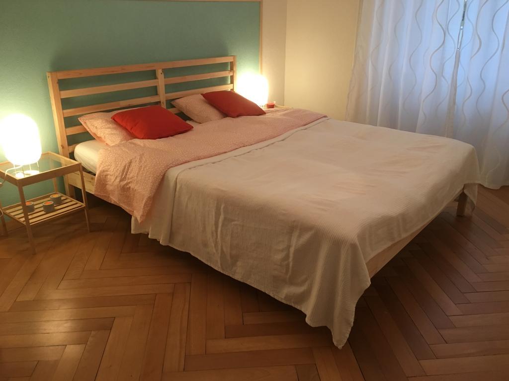 Appartement Douces Heures Avec Parking Couvert Prive Ле-Локль Екстер'єр фото